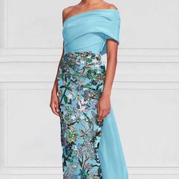Beautiful Floral Embroidered Evening Gown - Picture 1 of 6
